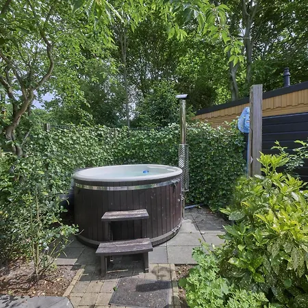 De Tortelduif 许尔斯霍斯特